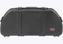 Load image into Gallery viewer, SKB Hoyt iSeries Shaped Bow Case Black