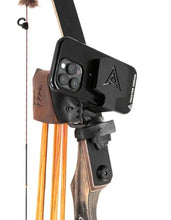 Load image into Gallery viewer, Painted Arrow Traditional Bow Magnetic Phone Mount LH
