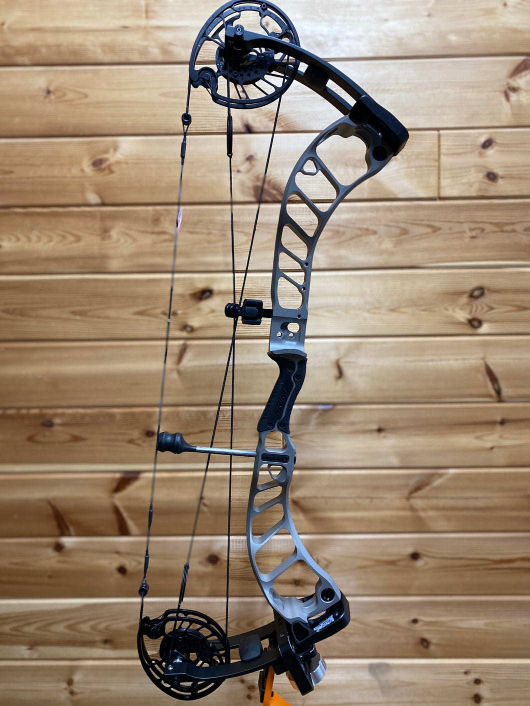 Prime Nexus 2 LH 70 Boulder Gray/Black Limbs - Midwest Archery