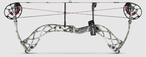 Bowtech Carbon Zion RH 70# Altitude - Midwest Archery